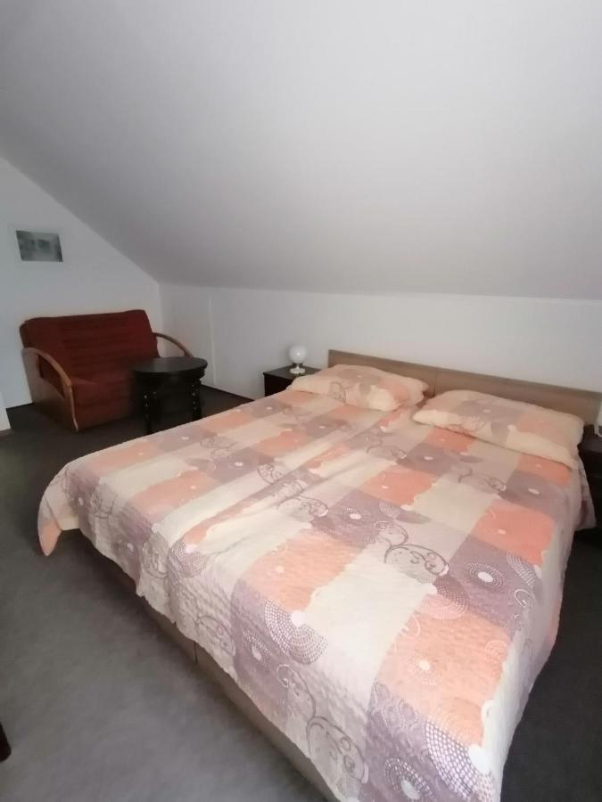 Ubytovani V Apartmanu Mladkov Exteriör bild